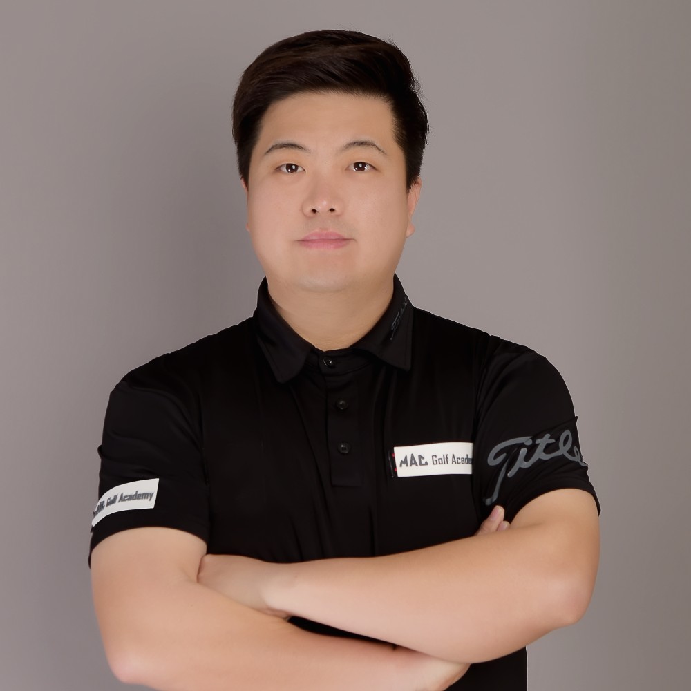 엄정환 골프 강사 프로필 사진