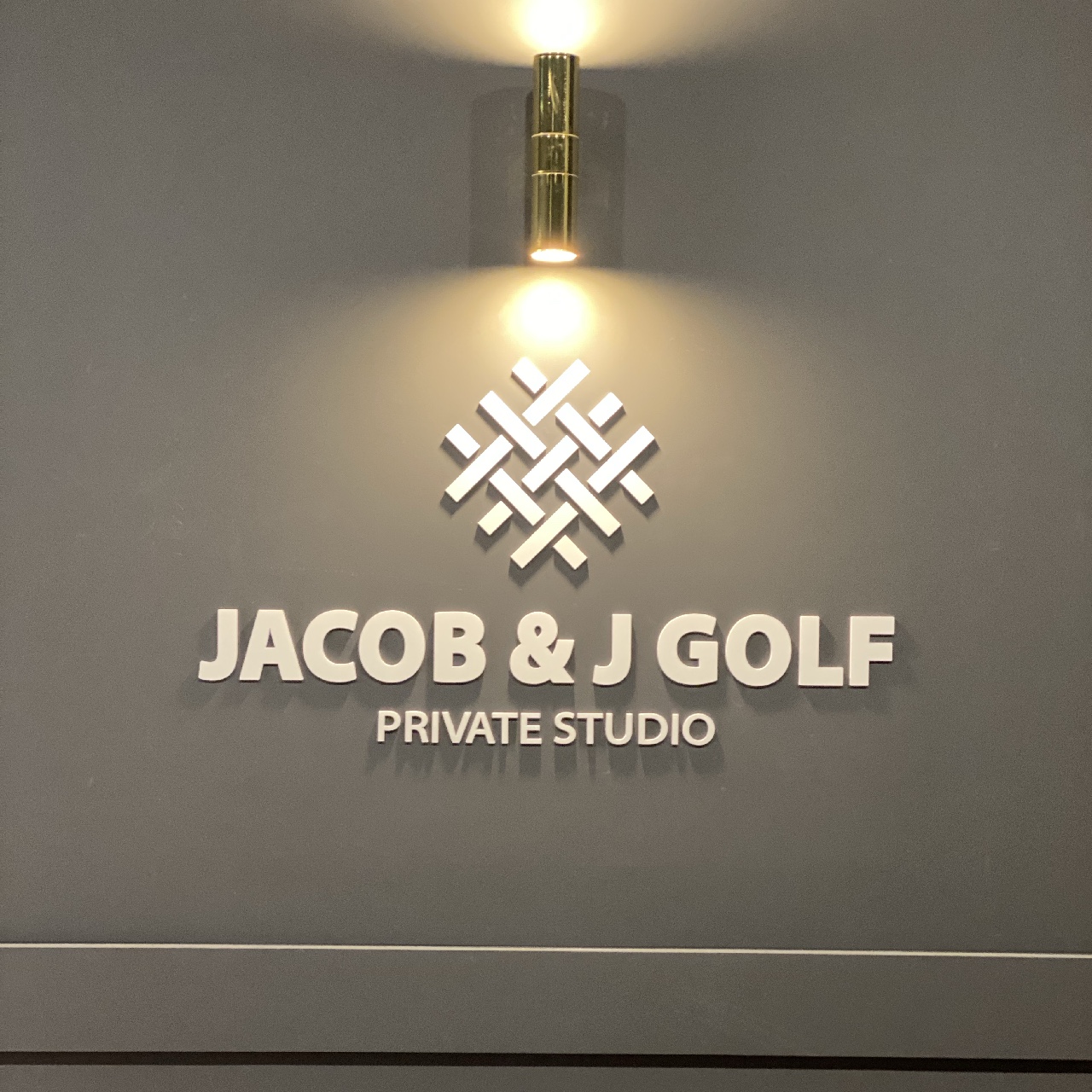 JACOB &  J 골프 강사 프로필 사진