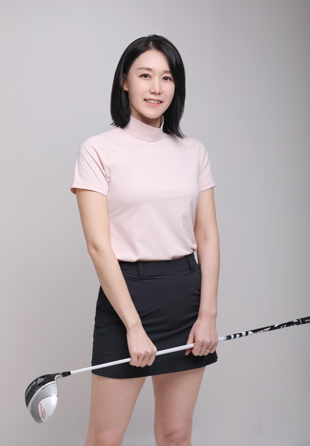 나미예 골프 강사 프로필 사진