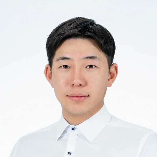 윤선생 헬스 강사 프로필 사진