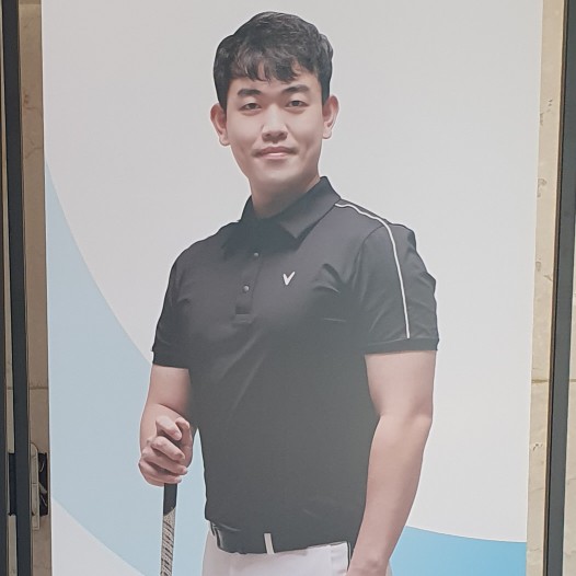안영준 골프 강사 프로필 사진