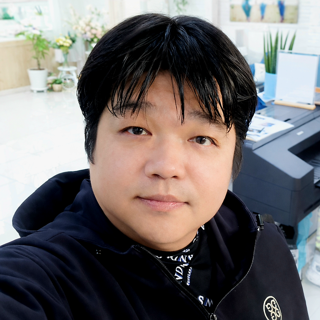 김동주 골프 강사 프로필 사진